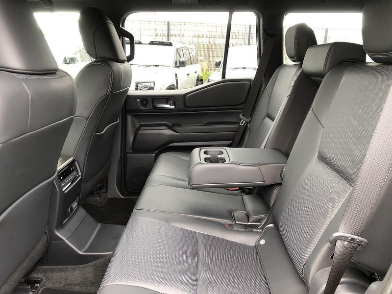 Toyota Land Cruiser D MHEV Invincible - U2082