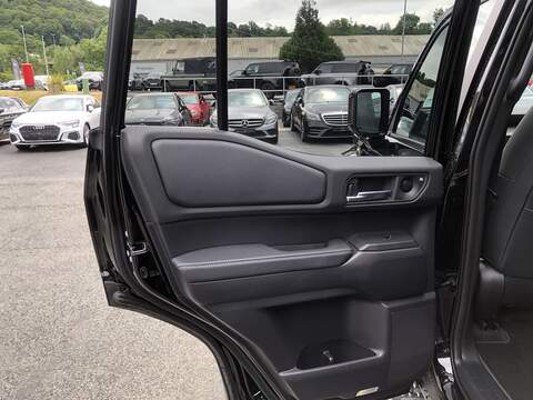 Toyota Land Cruiser D MHEV Invincible - U2082