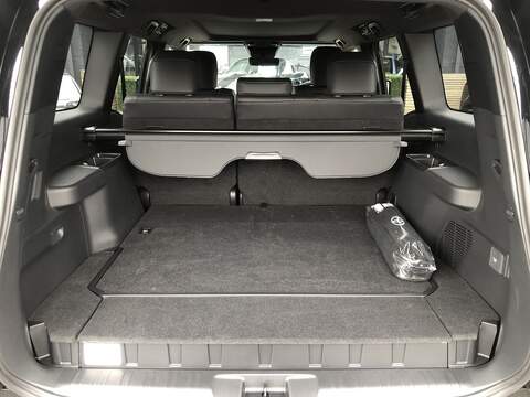 Toyota Land Cruiser D MHEV Invincible - U2082