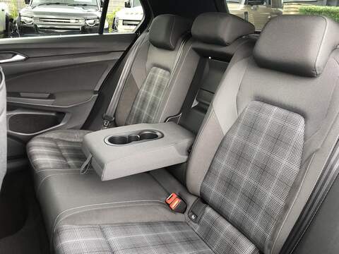 Volkswagen Golf TDI GTD - U2086
