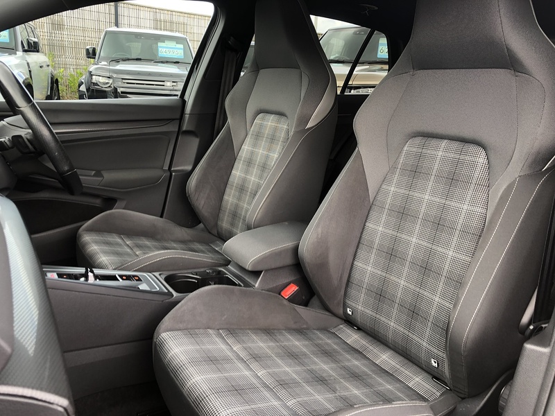 Volkswagen Golf TDI GTD - U2086