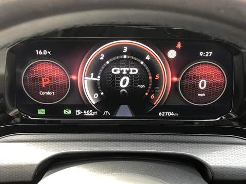 Volkswagen Golf TDI GTD - U2086
