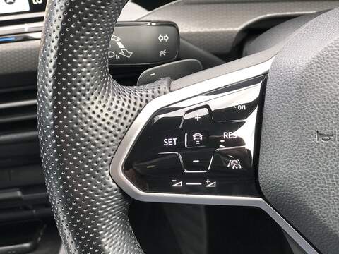 Volkswagen Golf TDI GTD - U2086