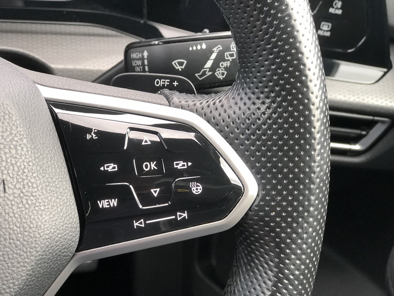 Volkswagen Golf TDI GTD - U2086