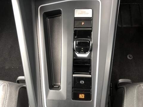 Volkswagen Golf TDI GTD - U2086