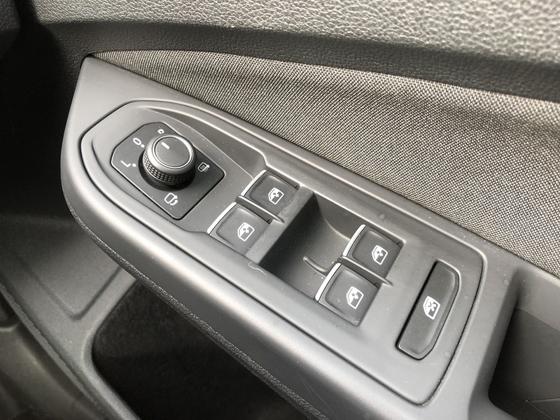 Volkswagen Golf TDI GTD - U2086
