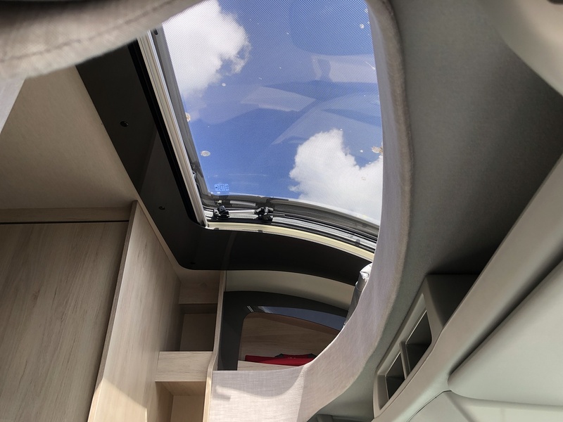 Ford AUTO - TRAIL F - LINE F68 - U2093