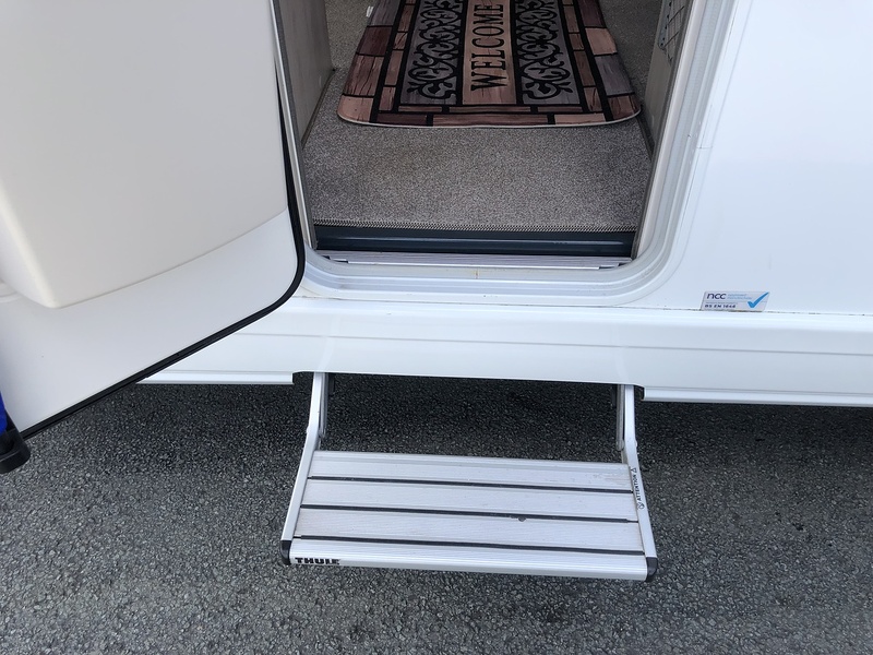Ford AUTO - TRAIL F - LINE F68 - U2093