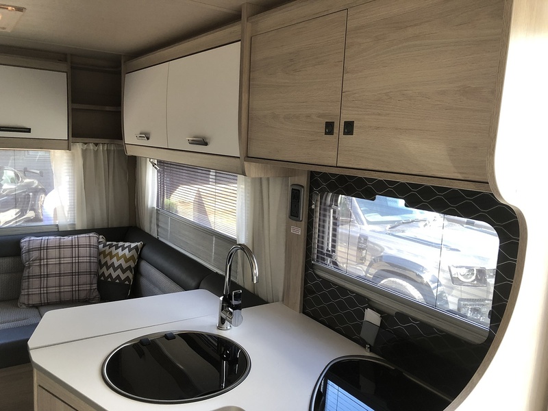 Ford AUTO - TRAIL F - LINE F68 - U2093