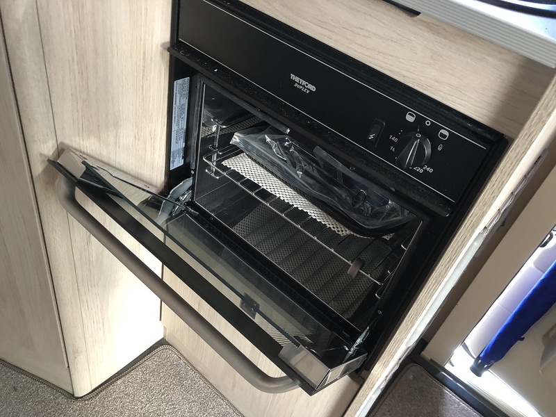Ford AUTO - TRAIL F - LINE F68 - U2093