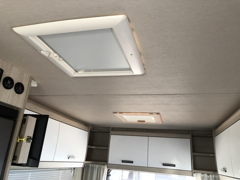 Ford AUTO - TRAIL F - LINE F68 - U2093