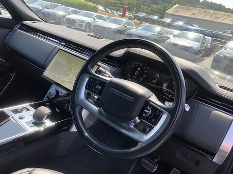 Land Rover Range Rover D350 MHEV HSE - U2103
