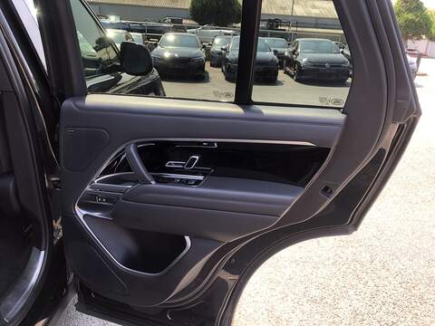 Land Rover Range Rover D350 MHEV HSE - U2103