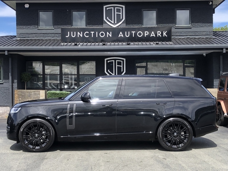 Land Rover Range Rover D350 MHEV HSE - U2104
