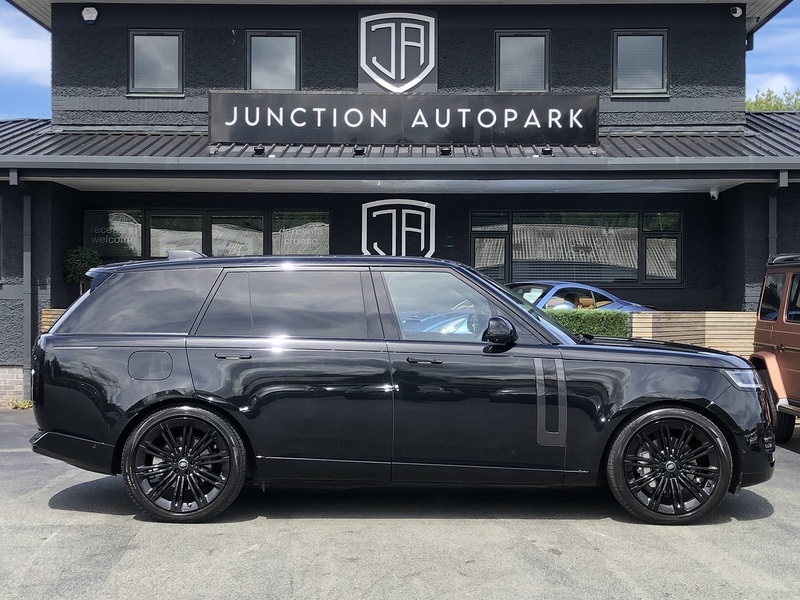 Land Rover Range Rover D350 MHEV HSE - U2104