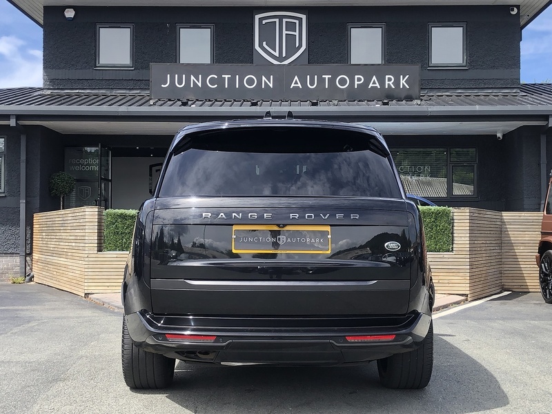 Land Rover Range Rover D350 MHEV HSE - U2104