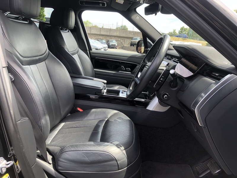 Land Rover Range Rover D350 MHEV HSE - U2104