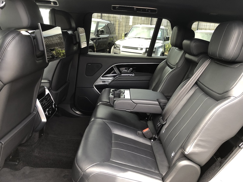 Land Rover Range Rover D350 MHEV HSE - U2104