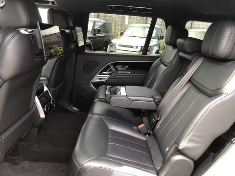 Land Rover Range Rover D350 MHEV HSE - U2104