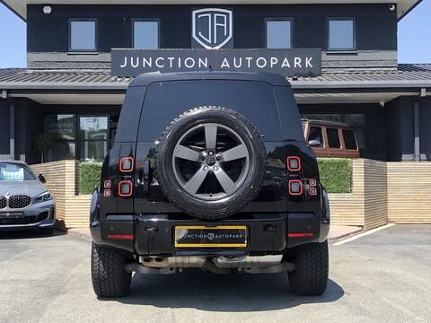 Land Rover Defender 110 D250 MHEV X-Dynamic SE - U2115