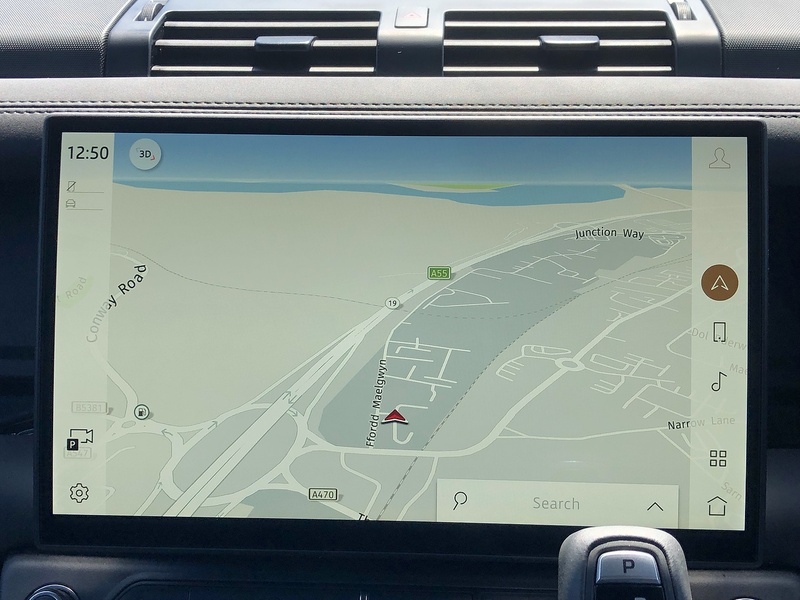 Land Rover Defender 110 D250 MHEV X-Dynamic SE - U2115