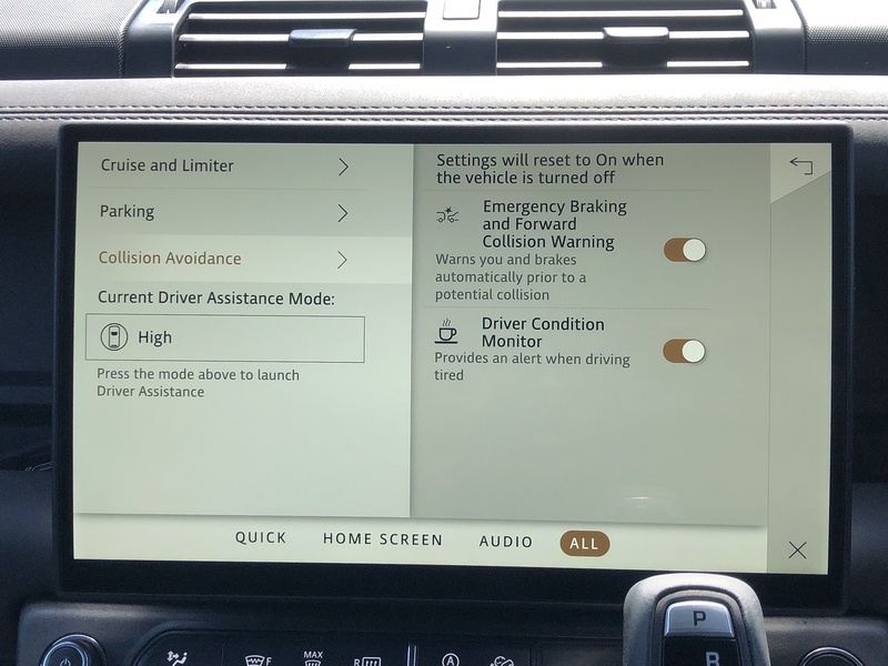 Land Rover Defender 110 D250 MHEV X-Dynamic SE - U2115