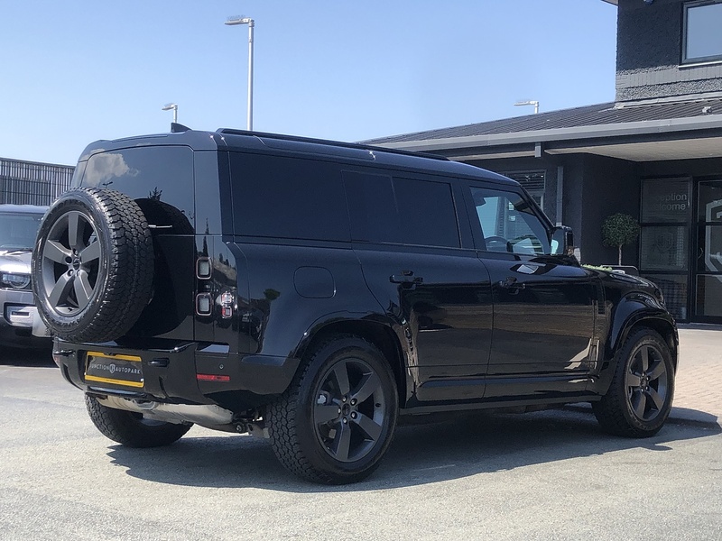 Land Rover Defender 110 D250 MHEV X-Dynamic SE - U2115