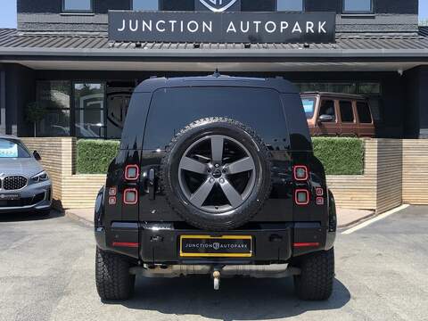 Land Rover Defender 110 D250 MHEV X-Dynamic SE - U2115