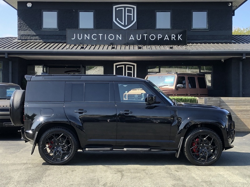 Land Rover Defender 110 D300 MHEV X-Dynamic HSE - U2116