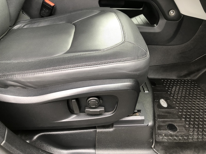 Land Rover Defender 110 D300 MHEV X-Dynamic HSE - U2116