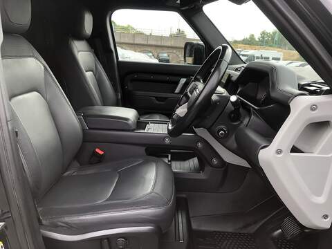 Land Rover Defender 110 D300 MHEV X-Dynamic HSE - U2116