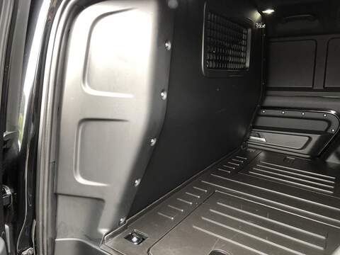 Land Rover Defender 110 D300 MHEV X-Dynamic HSE - U2116