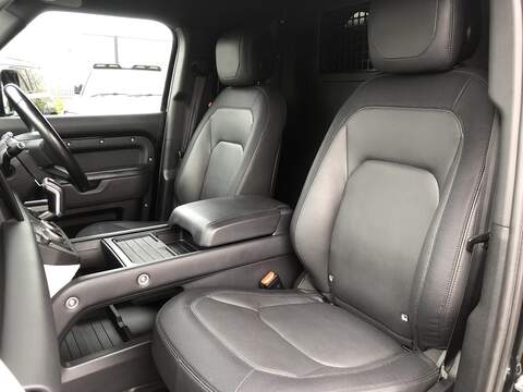 Land Rover Defender 110 D300 MHEV X-Dynamic HSE - U2116