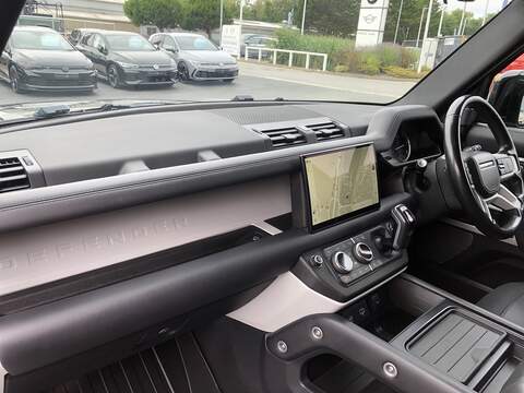 Land Rover Defender 110 D300 MHEV X-Dynamic HSE - U2116