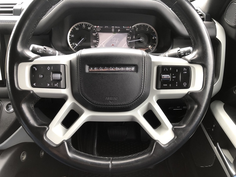 Land Rover Defender 110 D300 MHEV X-Dynamic HSE - U2116