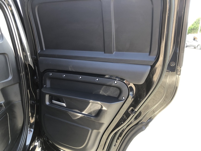 Land Rover Defender 110 D300 MHEV X-Dynamic HSE - U2116