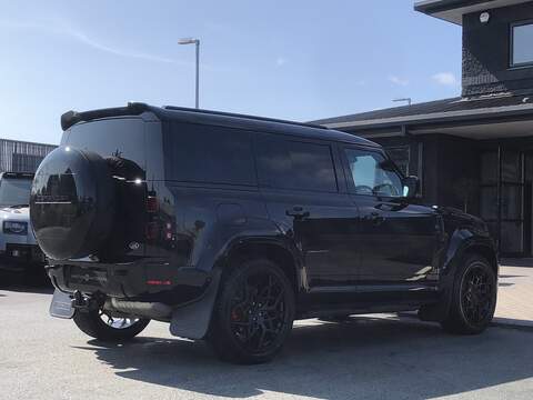 Land Rover Defender 110 D300 MHEV X-Dynamic HSE - U2116