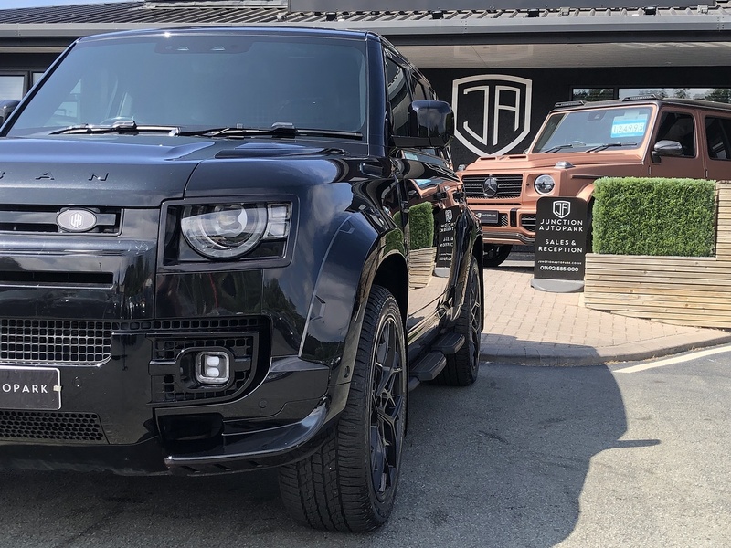 Land Rover Defender 110 D300 MHEV X-Dynamic HSE - U2116