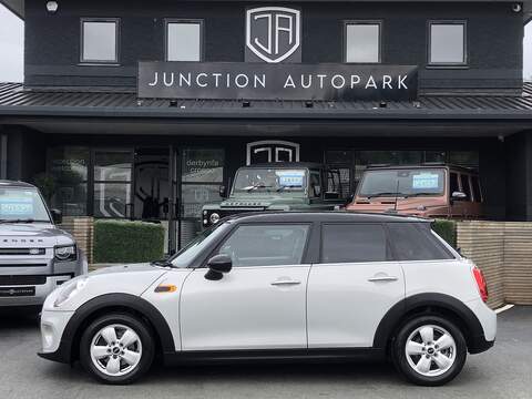 MINI Hatch Cooper D - U2118