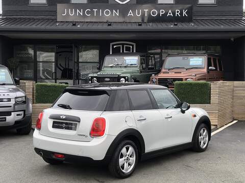 MINI Hatch Cooper D - U2118