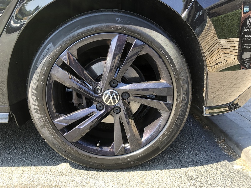 Volkswagen Golf TSI R-Line - U2121