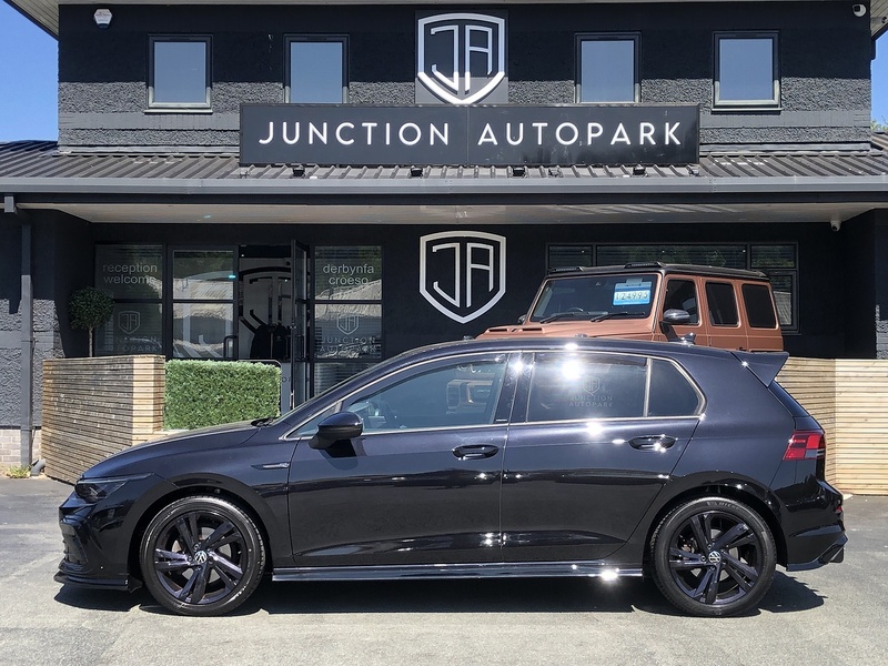 Volkswagen Golf TSI R-Line - U2121