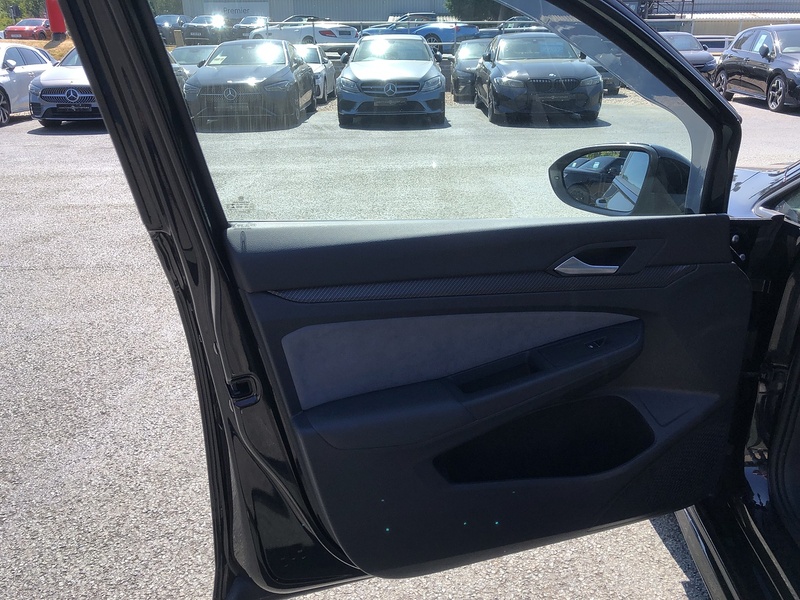 Volkswagen Golf TSI R-Line - U2121
