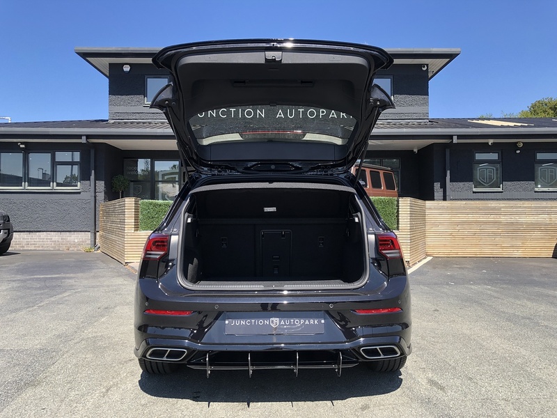 Volkswagen Golf TSI R-Line - U2121