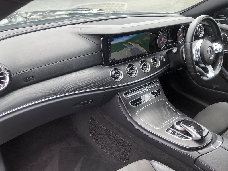 Mercedes-Benz E Class E300 AMG Line - U2131