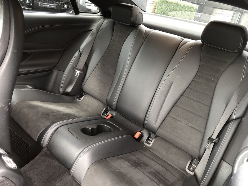 Mercedes-Benz E Class E300 AMG Line - U2131