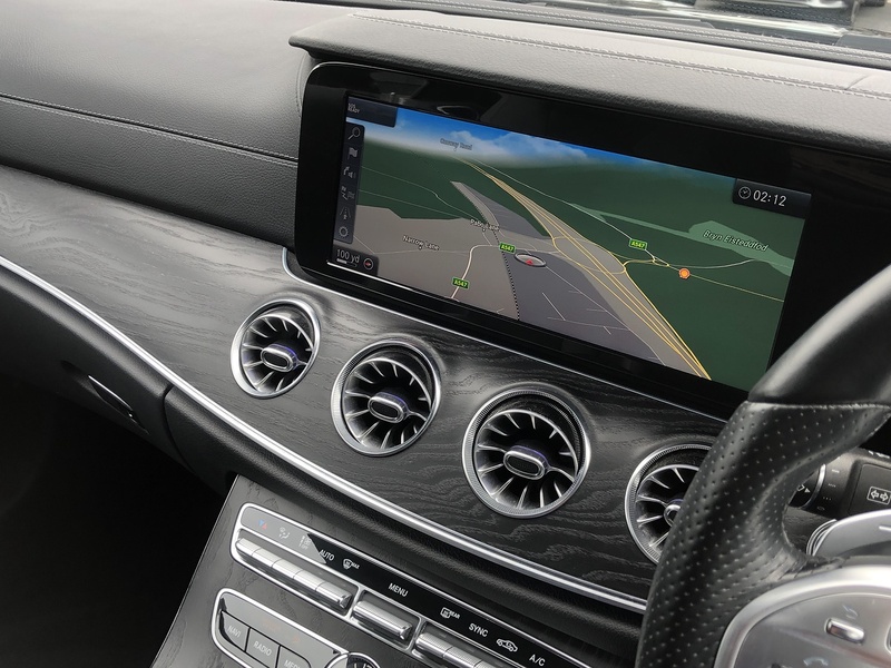 Mercedes-Benz E Class E300 AMG Line - U2131
