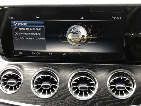 Mercedes-Benz E Class E300 AMG Line - U2131