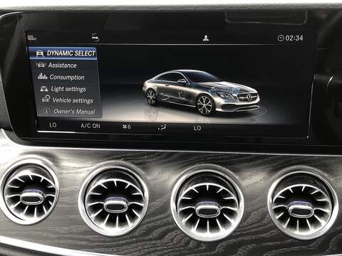 Mercedes-Benz E Class E300 AMG Line - U2131