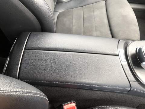 Mercedes-Benz E Class E300 AMG Line - U2131